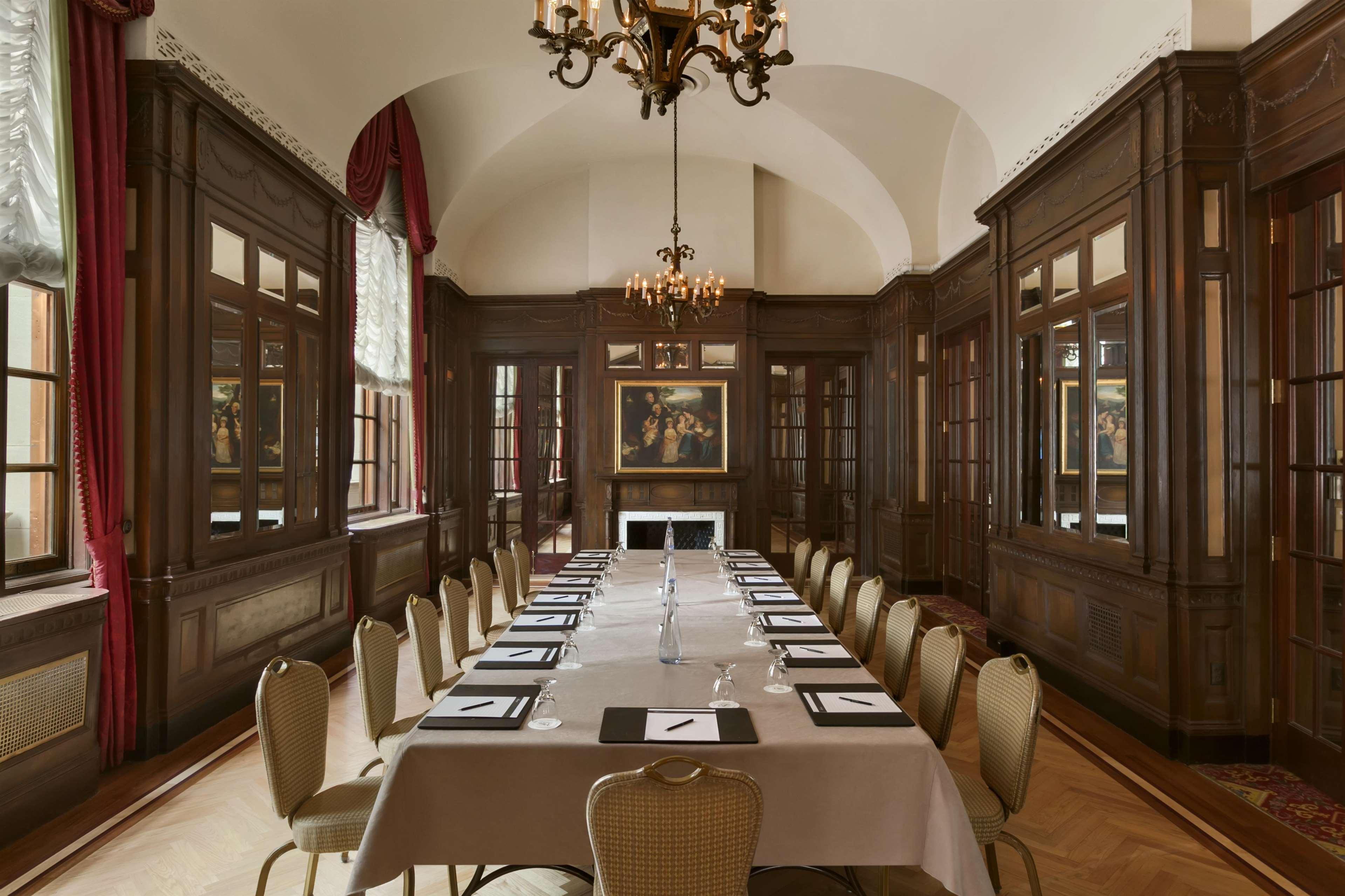 Fairmont Copley Plaza Hotel Boston Afaceri foto